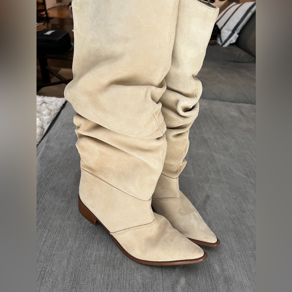 CHINESE LAUNDRY Womens Suede Pointed Toe Low Heel Slouch Boots